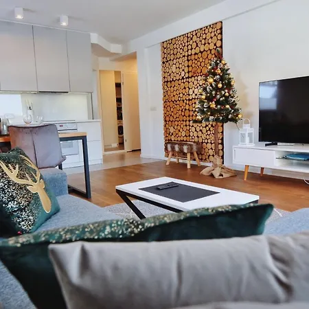 Harnasiowa Izba - Polana Szymoszkowa